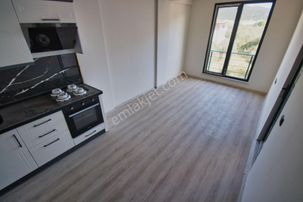 🛑🛑aktif'ten Kadıköy'de Satılık Ön Cephe Arakat Sıfır Asansörlü 1+1 Daire