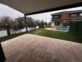 Medarda Lüks Konumlu 4+1 Muhteşem Villa