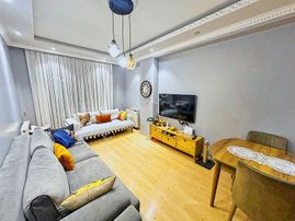 Metrobüse Yürüme Mesafesi Adliye Arkası Geniş 1+1 Kapalı Mutfak