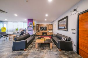 Satılık Köşe Seyrantepe 3 Giriş (kotlu) Dükkanlı Bina Merkezi