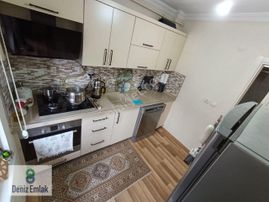 Denizden Akçayda Öncephe Arakat Masrafsız Satılık 2+1 Daire.