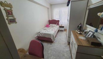 Nova Kahramankazan'dan Cadde Üzeri Merkezde 3+1 Daire