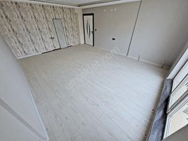 Yuvam'dan Yetkili Arakat Geniş Oturum Lüks Park Cephe 3+1 Daire