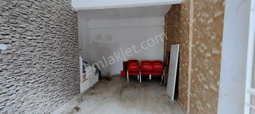 Brk Sincan Atatürk Mah. Belediye Yakını 65m2 Depolu Dükkan