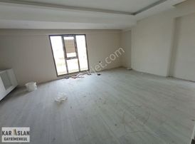 Başiskele Yeşilyurtta Arakat 1+1 Kiralık Daire