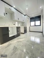 Demirel'de Havuzlu 2+1 Ayrı Mutfaklı Arakat Krediye Uygun