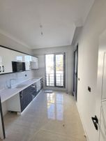 Akman'dan Kadıköy'de Ön Cephe Ayrı Mutfa Satılık 2+1 Sıfır Daire