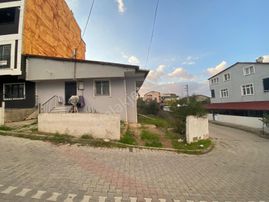 Gebze Ademyavuzda Fırsat Satılık 271m2 %40 Konut İmarlı Bina