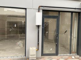 Yeni Şehir Hastanesi Yolu Üzerinde Kiralık Prestijli Dükkan!