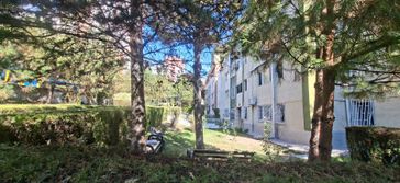 Şehit Osman Avcı'da Metro Yakını, Cadde Üzeri 2+1 Satılık Daire