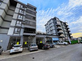 Balkan Naim Süleymanoğlu Bulvara Komşu 108 M2 Dükkan