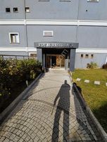 Şerifali Mah. En Gözde Sit. Royal Rasidance 'da Yüksek Kat 1+1