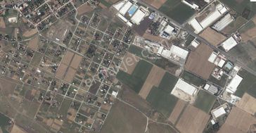 Tuğra'dan Vakıflar Köy İçinde Tek Tapu Müstakil 793 M2 Arsa