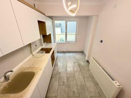 ▓yükselden Denize 100 Metre Bahçeli Doğalgazlı Satılık 2+1 Daire