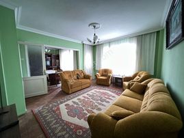 Kozyatağı Metroya Yakın Plazalar Bölgesinde 3+1 100m² Net