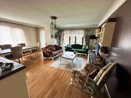 Altıntepe'de 14 Yıllık İskanlı 2.kat Kiracısız 125m2 Satılık 3+1