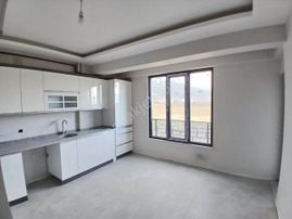 Akçay Emlak'tan Akşehir Yarenler Mahallesinde Satılık Sıfır 2+1 Daire