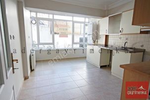 Gölbaşı Karşıyakada Satılık 3+1 Giriş Ön Cephe Ader'den