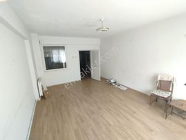 Sezgin Aslan'dan Şehrin Merkezinde Satılık 2+1 Daire