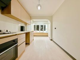 ▶ ▶akçay Körfez'den Denize 350 Mt Ön Cephe Ara Kat 3+1 Satılık Daire