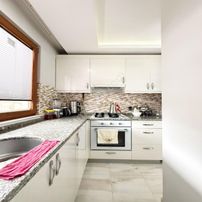 Çekmeköy Yapı Gayrimenkul'den Kullanışlı 2+1 Ara Kat!!!