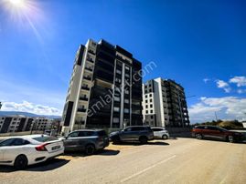 Kızılcıklı 4+1 Teraslı Toplu Taşıma Güzergah Üzeri Lüks Daire