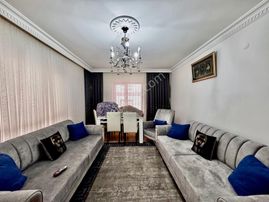 Ufuk Kılıç Emlak'tan Merkezi Konumda Kilerli Güney Cephe 3+1 Daire