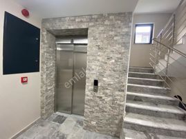 Emakstan/çankaya/cebecide/harika Konumda/1+1/sıfır/lüks Yapılı
