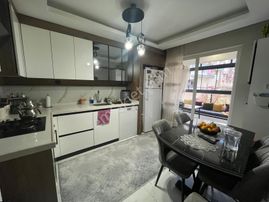 Malazgirt Mh 3+1 2 Yıllık Kat Konumunda E. Banyolu G. Odalı Ve Asansörlü Lux Daire