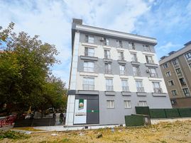 Remax-beylikdüzü Kavaklı Merkez'de İskanlı Yeni Binada 2+1