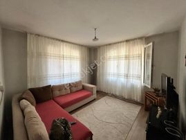 Rng' Den Kışla Mah. 2,5 Katlı Komple Satılık Müstakil Ev