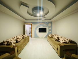 Güven'den Kapaklı'da Cadde Üstünde Kombili,ankastreli 2+1 Daire