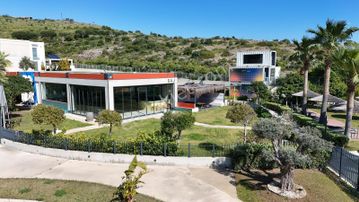 Ortakentte Denize 20 Adım Mesafede Müstakil Villa