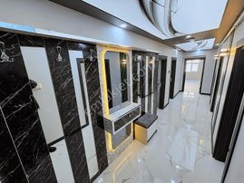 Mareşal Çakmak Mh 3+1 1. Ara Katta Merkezi Konumda Daire