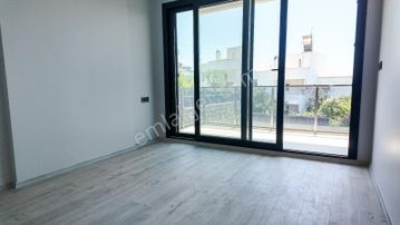 Kıyıkışlacık Zeytinlikuyuda Özel Havuzlu 3+1 Müstakil Dubleks