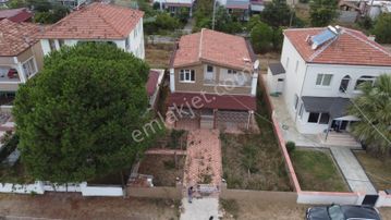 Yakakent Kozközde Denize 50 Metre Acil Satılık Tek Tapu Villa