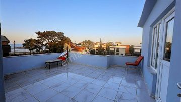 Aress'ten Kiralık Denize 3. Parsel Eşyalı 5 Yatak Odalı Triplex