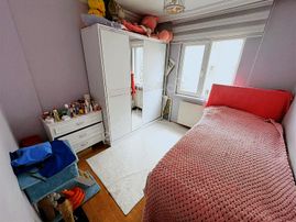 Sincan Osmanlı Mah'de 3+1 Ara Kat Site İçersinde Ön Cephe Daire