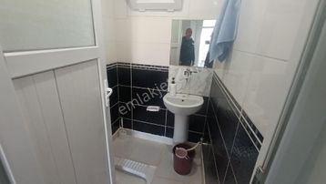 60 Yil Mh De 3+1 Son Kat 3 Yıkım Yok Obeneler