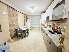 Yıldız'dan Cadde Üstü Ara Kat Çift Balkonlu Kilerli Masrafsız Geniş 3+1