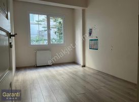 Balçova F.çakmak Mah 3+1 Balkonlu Bahçeli Satılık Daire