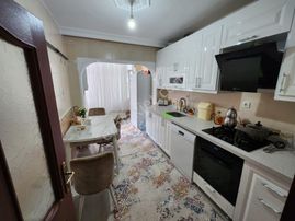 Andiçen Mh 3+1 Asansörlü Ara Katta 125 M2 Muazzam Lokasyonda Daireeee