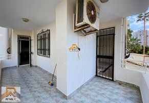 Rivax'tan Menderes Mah'de Merkezi Lokasyon Site İçi 3+1!