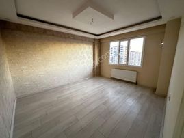 Acil!!!kayapınar Araştırma Hastanesi Civarı Wins Tovn Avm Yolunda 3+1 Boş Lüks Daire