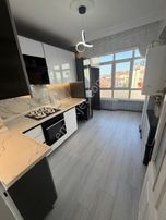 Aşuroğlu Emlak'tan Pınarbaşı Mah'de 3+1 Ful Yapılı Satılık Daire