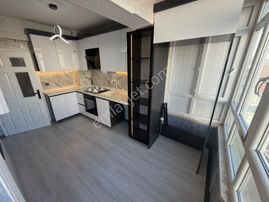 Aşuroğlu Emlak'tan Pınarbaşı Mah'de 3+1 Ful Yapılı Satılık Daire