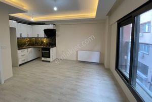 Türker Emlak | Bahçelievler Mah. 2+1 Sıfır Bina Asansörlü Daire