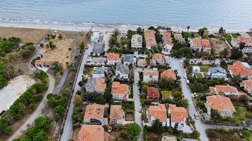 500 M² Müstakil Arsa İçinde Müstakil Villa Denize Cok Yakın 150m