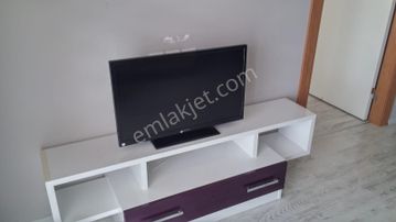 Emrah Çiftci'den Selçuklu Sancak Mah. Tramvay Hattı Yanı Eşyalı Kiralık 1+1 Daire