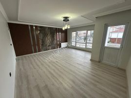 Ufuktepe Cadde Üzeri Asansörlü Geniş Full Yapılı 3+1